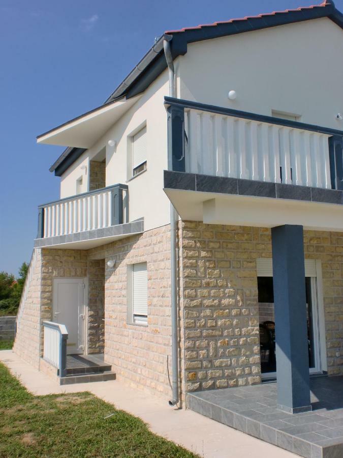 Villa Santa Barbara Врси Экстерьер фото
