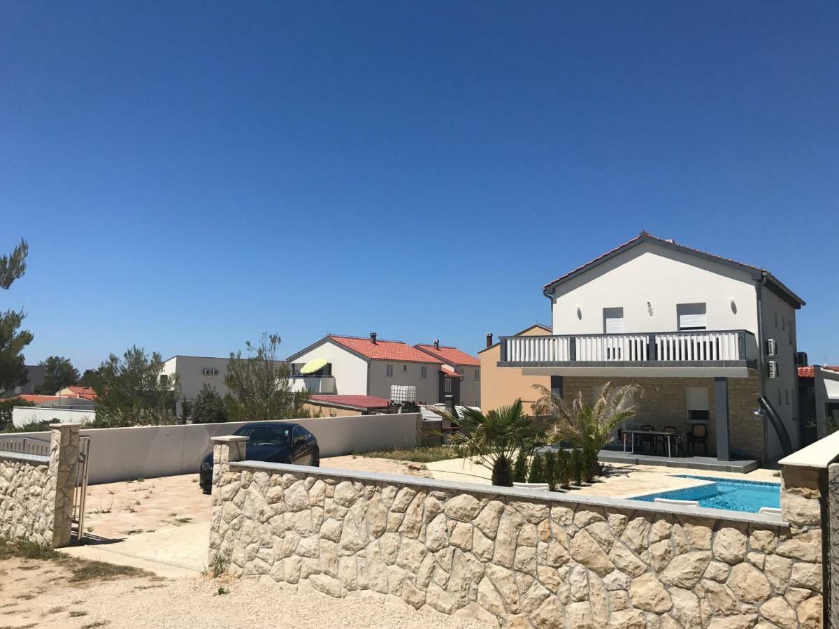 Villa Santa Barbara Врси Экстерьер фото