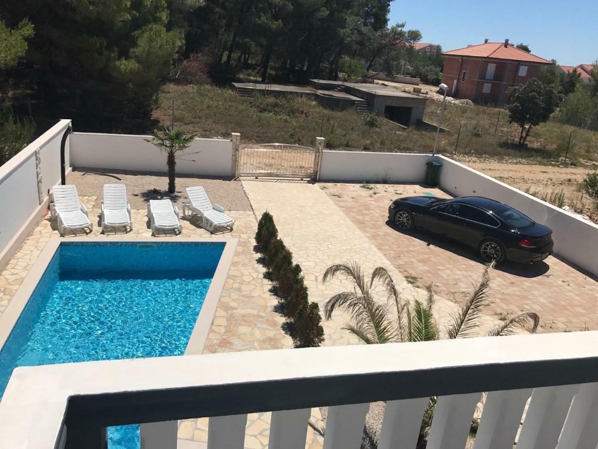 Villa Santa Barbara Врси Экстерьер фото